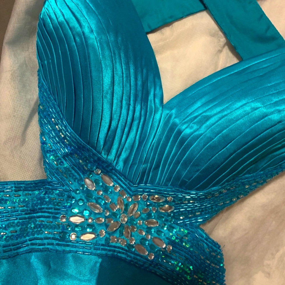 Prom dress